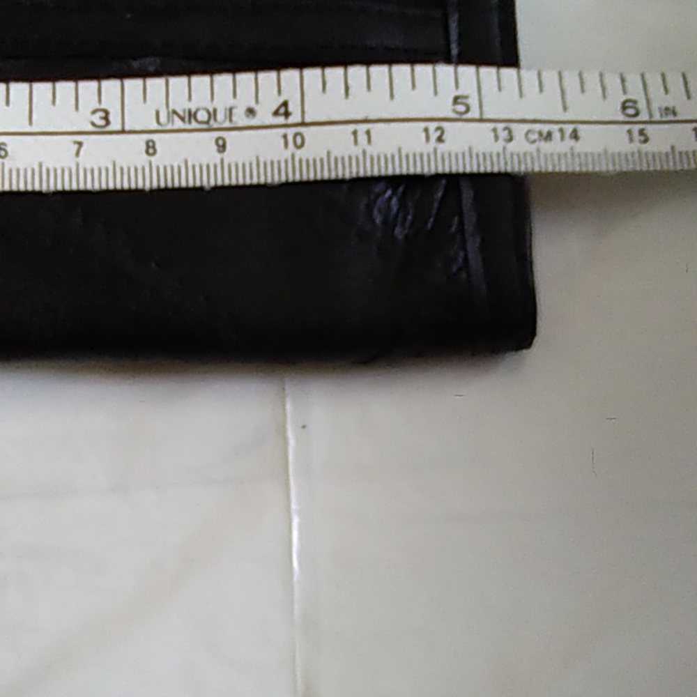 Ladies Wallet - Picture 9 of 10